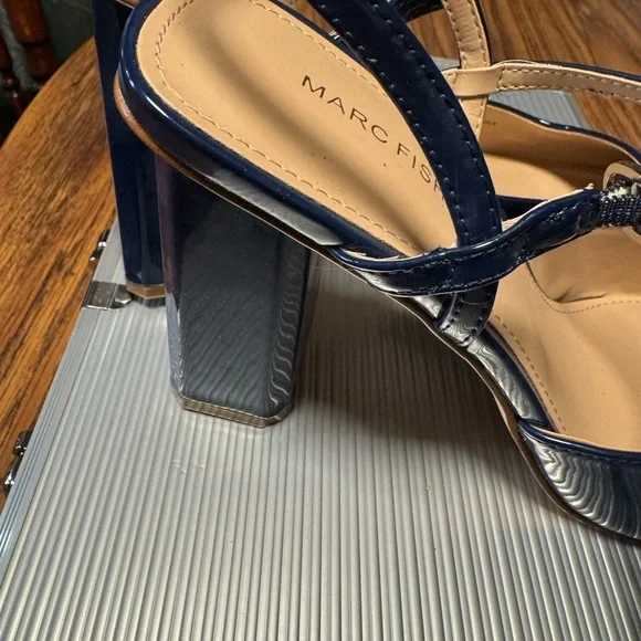 Marc Fisher Dark Blue Pointed Heels - Picture 2 of 5